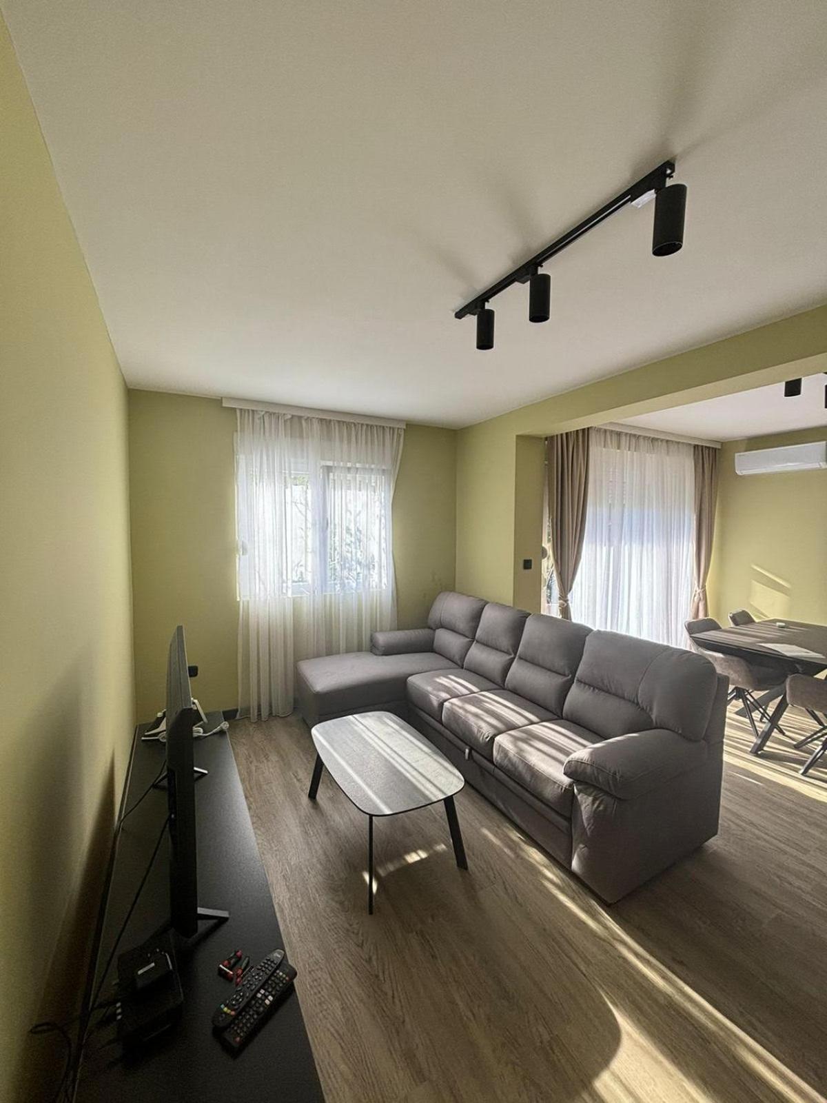 Apartments Luka Kotor Bagian luar foto